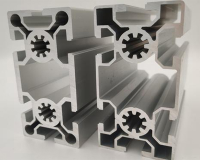 九折型材不锈钢机箱机柜提高灵活性